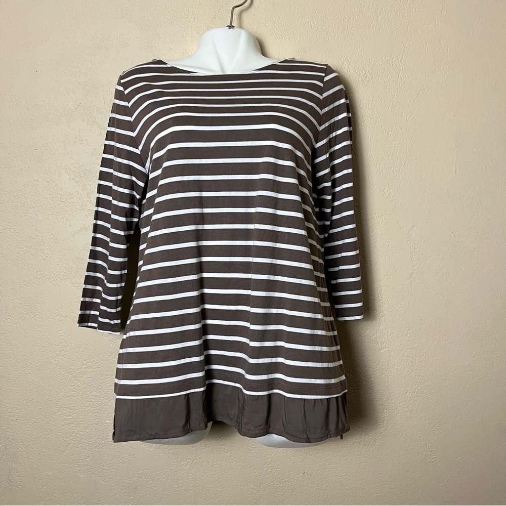 5/$30 St John’bay‎ women 3/4 sleeve tan /white striped blouse size large